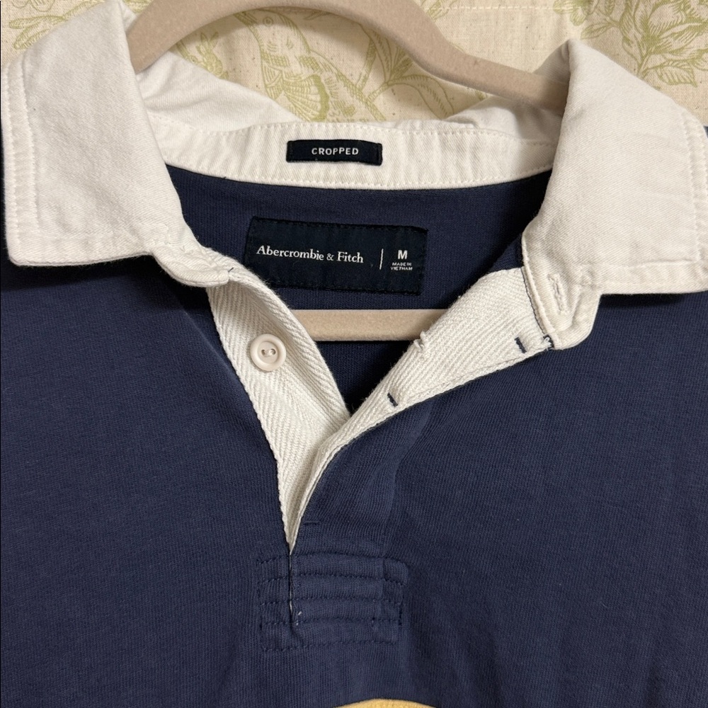 Abercrombie & Fitch Rugby Polo - Picture 3 of 5